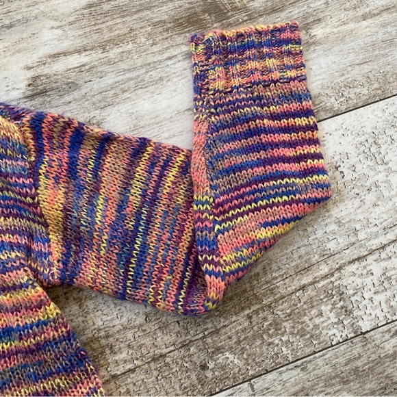 NWT Women’s Pastel Rainbow Sweater S - Picture 3 of 5